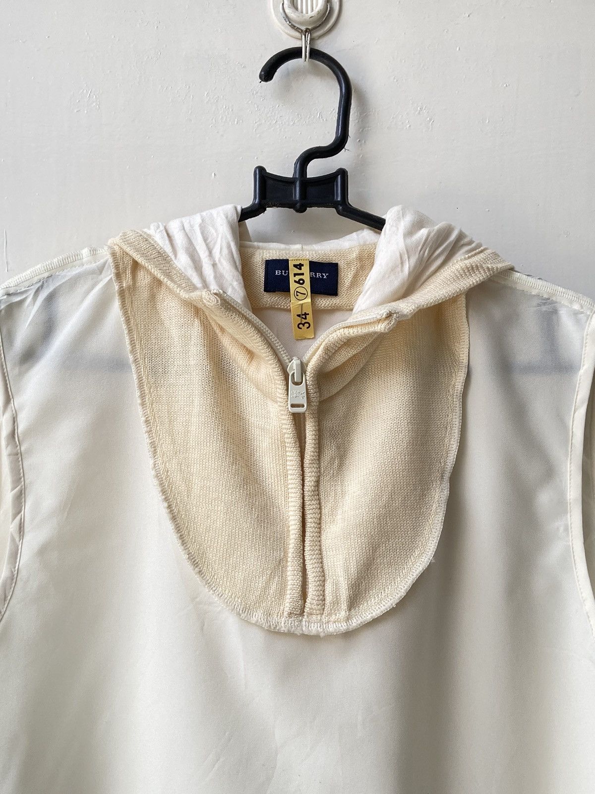 Burberry BURBERRY Golf Zipper T-shirt Size US L / EU 52-54 / 3 - 3 Thumbnail