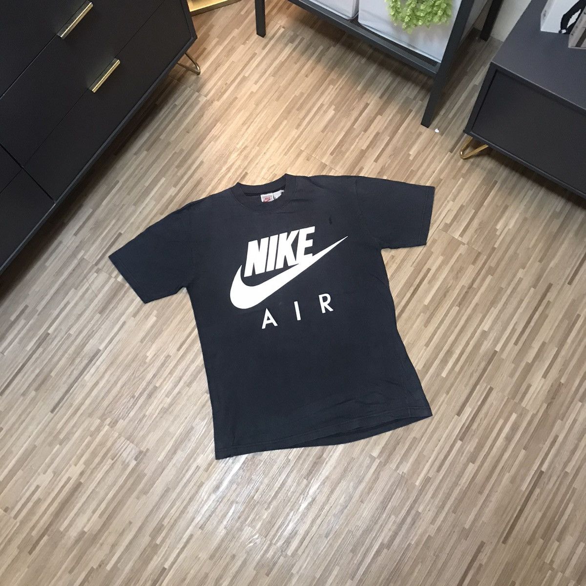 Nike × Vintage VINTAGE NIKE AIR 90s RARE TEE Size US L / EU 52-54 / 3 - 1 Thumbnail