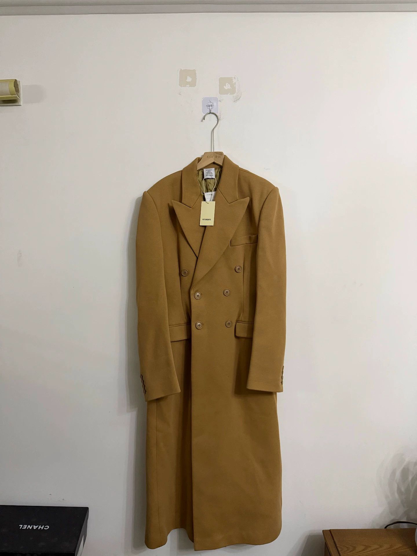 Vetements De Sport By Wim Neels Vetements runway coat Size US S / EU 44-46 / 1 - 1 Thumbnail