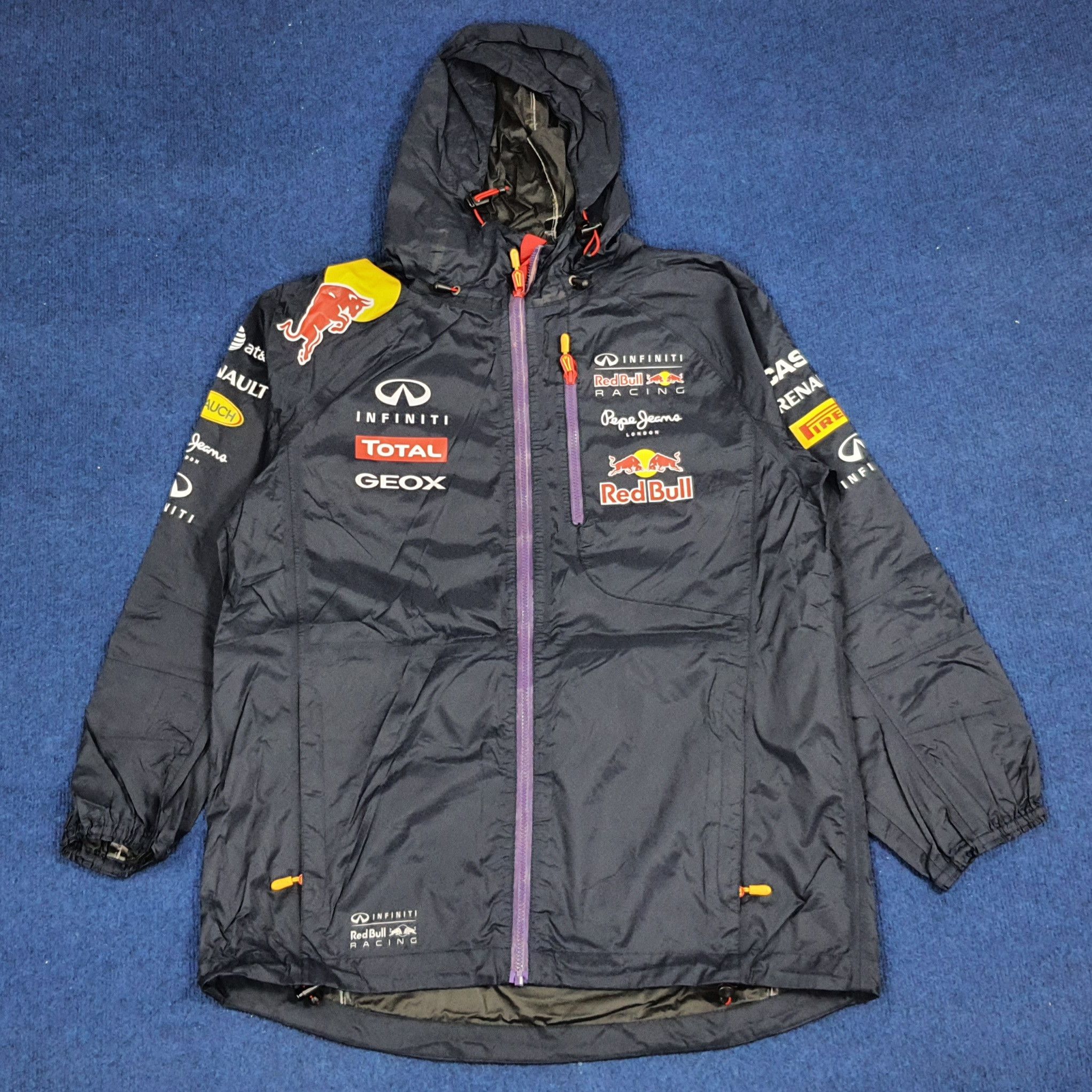 Pepe Jeans × Red Bull × Vintage Vintage Red Bull Pepe Jeans Rain Coat Hoodie Jacket Size US L / EU 52-54 / 3 - 2 Thumbnail