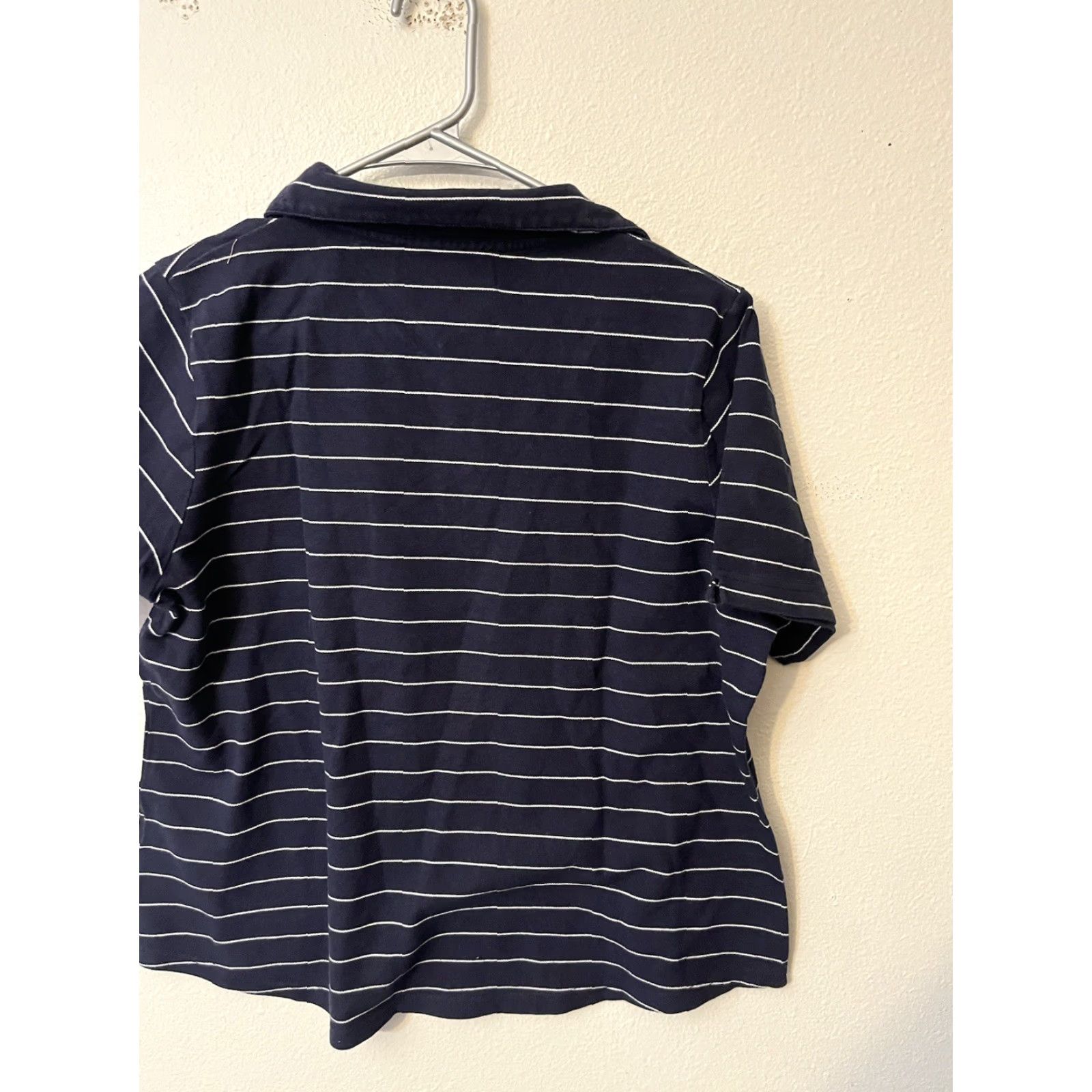 Tommy Hilfiger Tommy Hilfiger Polo Shirt Women Large Blue Striped Knit Short Sleeve V-Neck Docked? Size L / US 10 / IT 46 - 2 Thumbnail