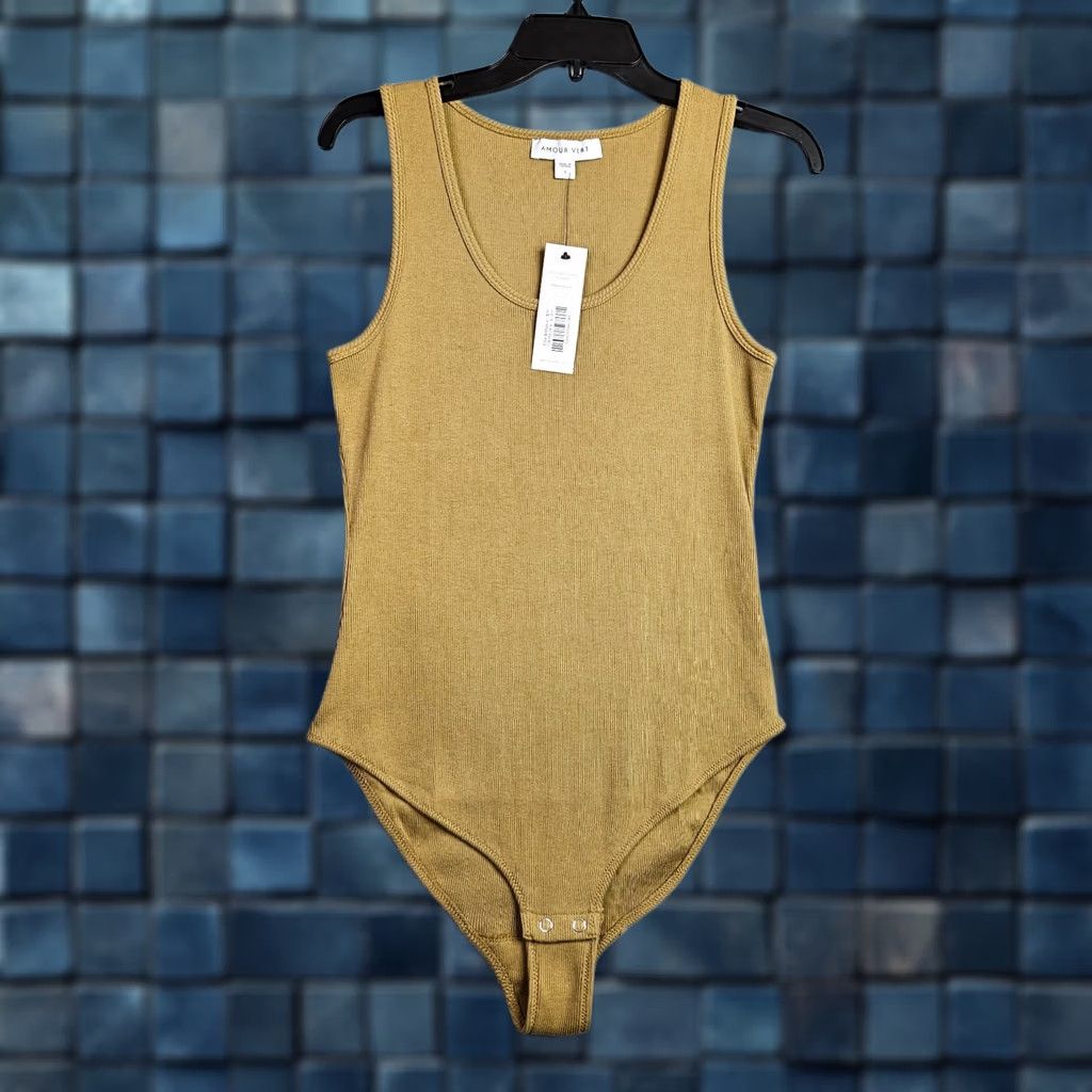 Vintage Amour Vert Elea Bodysuit Women’s Size S Elm Brown Ribbed Sleeveless Tank NWT Size S / US 4 / IT 40 - 1 Thumbnail