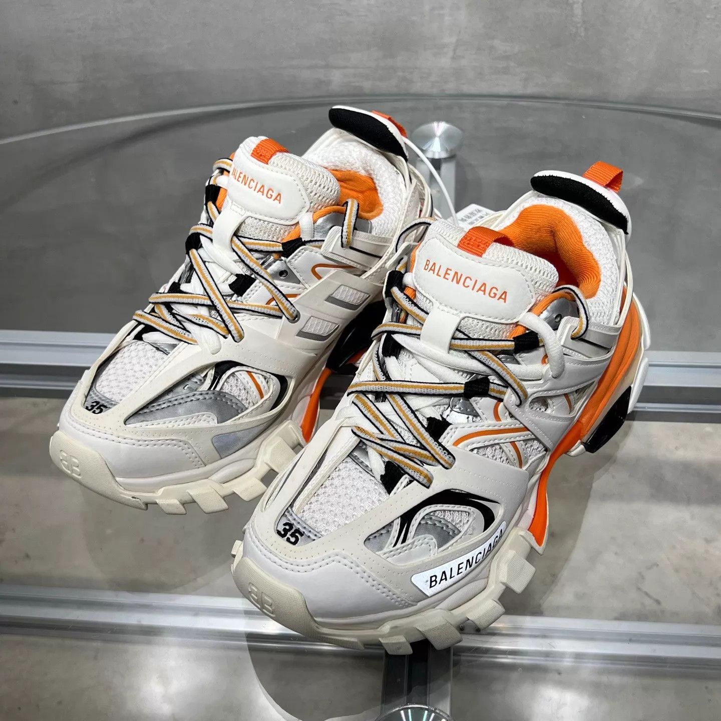 Balenciaga Balenciaga Track White Orange Women's 35 Size US 4.5 / IT 34.5 - 2 Thumbnail