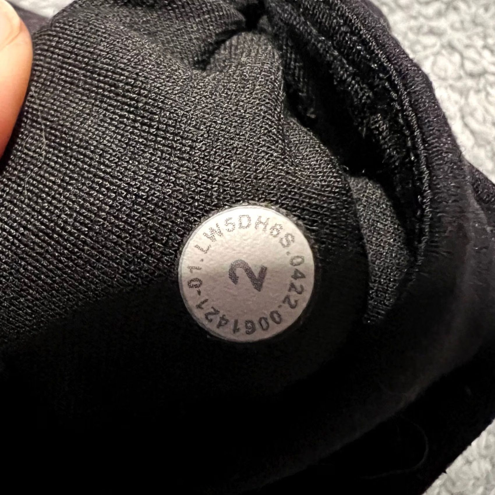 Lululemon Lululemon Pants Womens 2 Black Jogger Align High Rise W5DH6S Hulu Pockets Size 26" / US 2 / IT 38 - 5 Thumbnail
