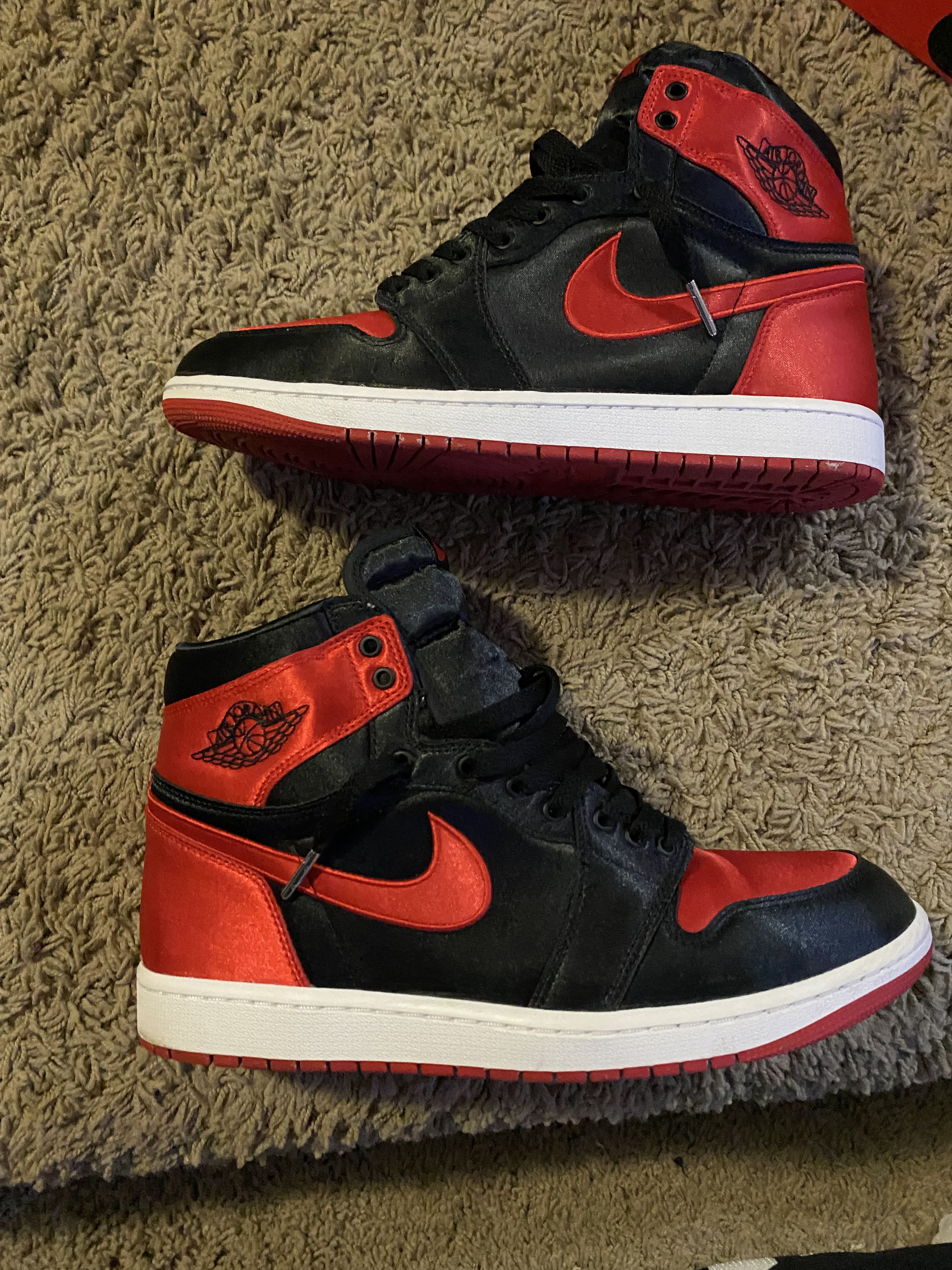 Jordan Brand Jordan 1 high satin bred size 11.5 W 10 M Size US 11.5 / IT 41.5 - 3 Thumbnail