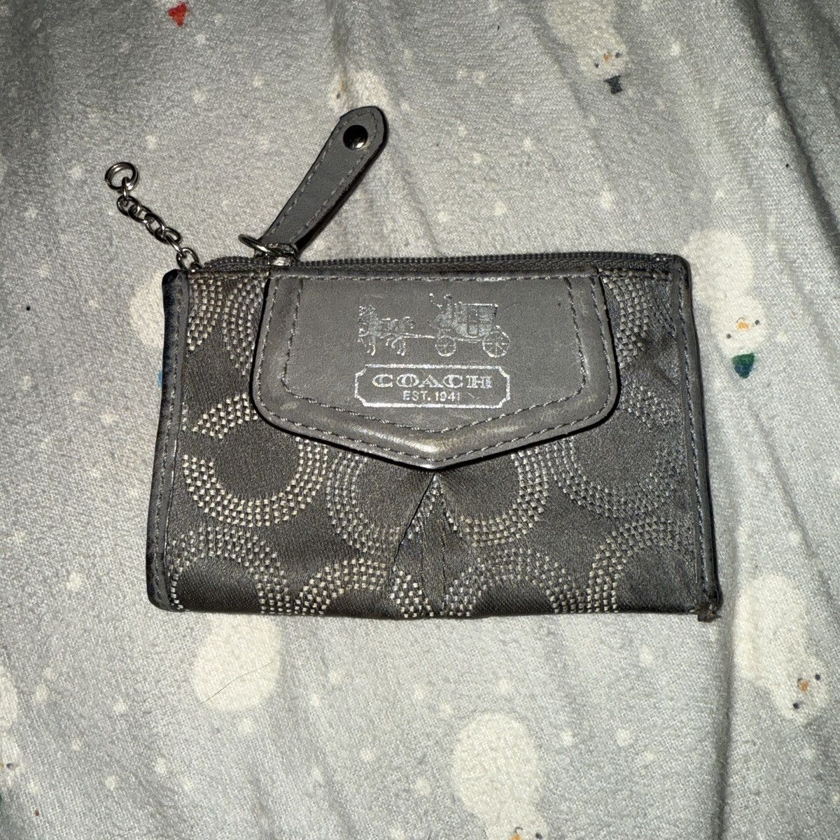 Coach y2k coach gray coin pouch/mini wallet with silver c accents Size ONE SIZE - 1 Thumbnail