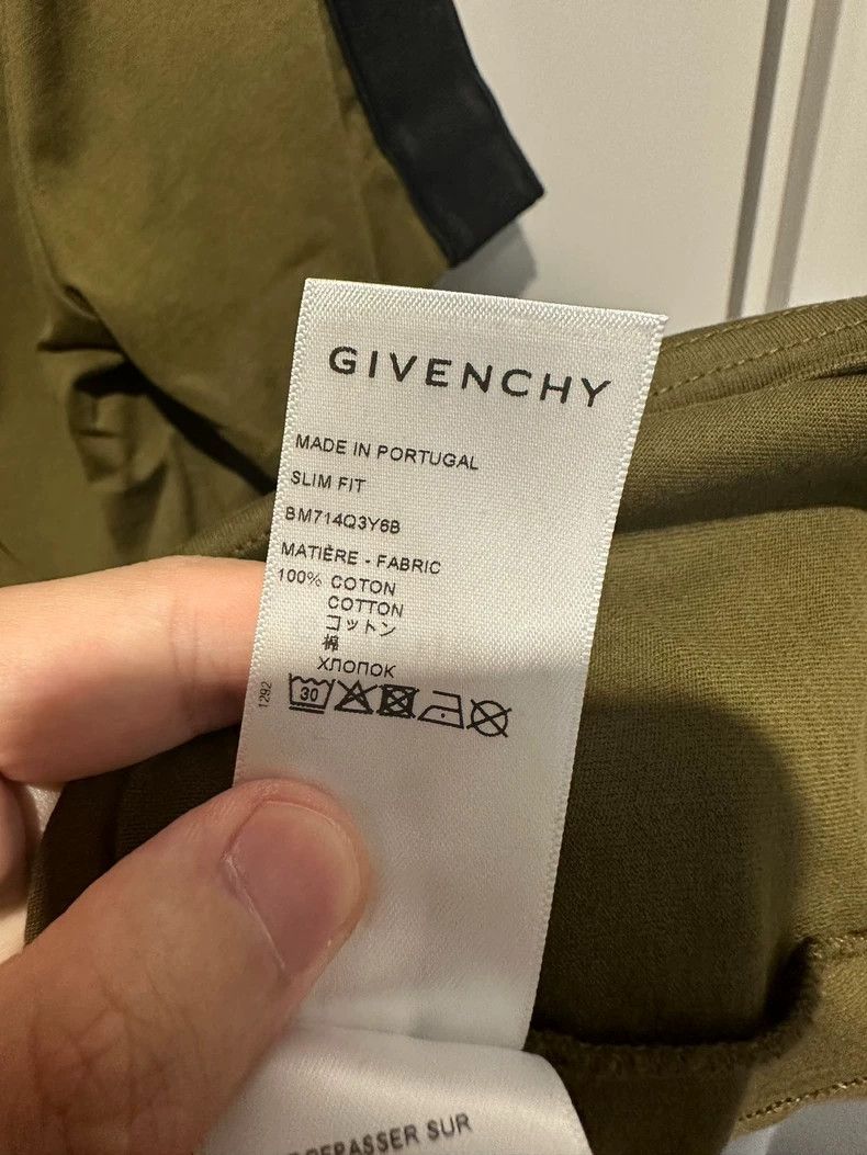 Givenchy Givenchy Brown Short Sleeve Size US XL / EU 56 / 4 - 7 Thumbnail