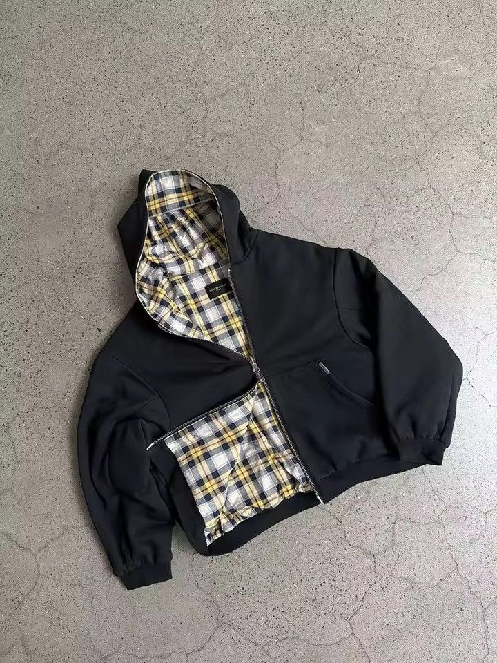 Japanese Brand 🔥 Black Hoodie with Riversible Plaid Lining | Streetwear Size US XXL / EU 58 / 5 - 2 Thumbnail