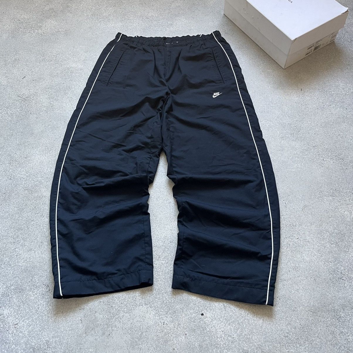 Nike Vintage Y2K Nike Track Pants Baggy Nylon Size US 36 / EU 52 - 4 Thumbnail