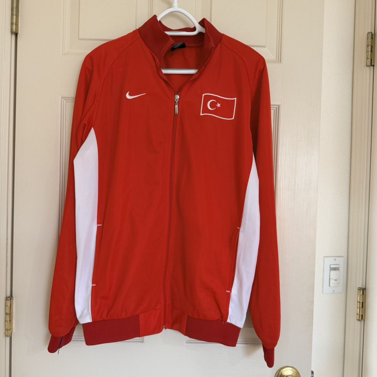 Nike Nike Türkiye Embroidered Track Jacket Red XXL Y2K Size US XXL / EU 58 / 5 - 1 Thumbnail