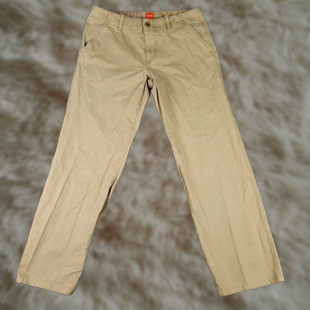 Hugo Boss HUGO BOSS Pants Mens 32 Chino Regular Brown 5-Pocket Flat Front Cotton Blend Inseam 31" Slim Straight Mens Size US 32 / EU 48 - 1 Thumbnail