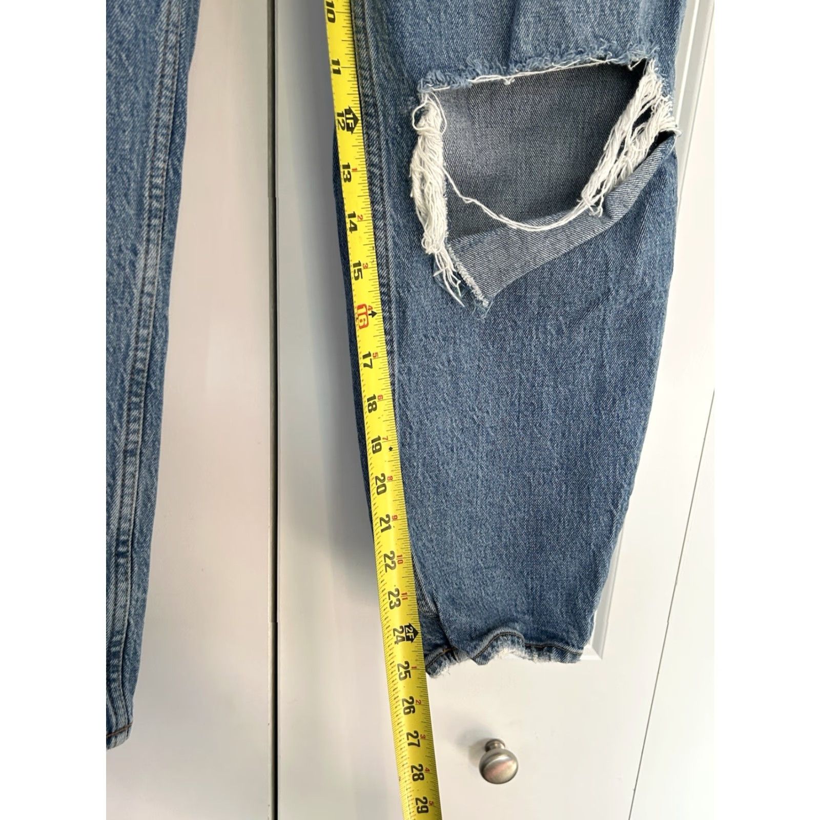 Abercrombie & Fitch Abercrombie & Fitch Jeans 80s Mom High Rise Womens Size 6 Blue 5-Pocket Solid Size 28" / US 6 / IT 42 - 3 Thumbnail