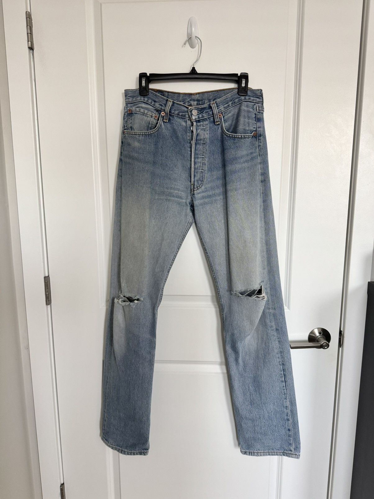 Levi's × Vintage vintage distressed levi’s 501 jeans Size US 30 / EU 46 - 1 Thumbnail