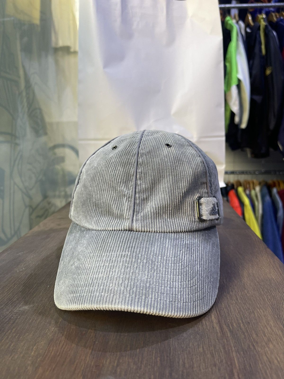Adidas × Vintage Vintage Adidas Corduroy Hat Size ONE SIZE - 1 Thumbnail