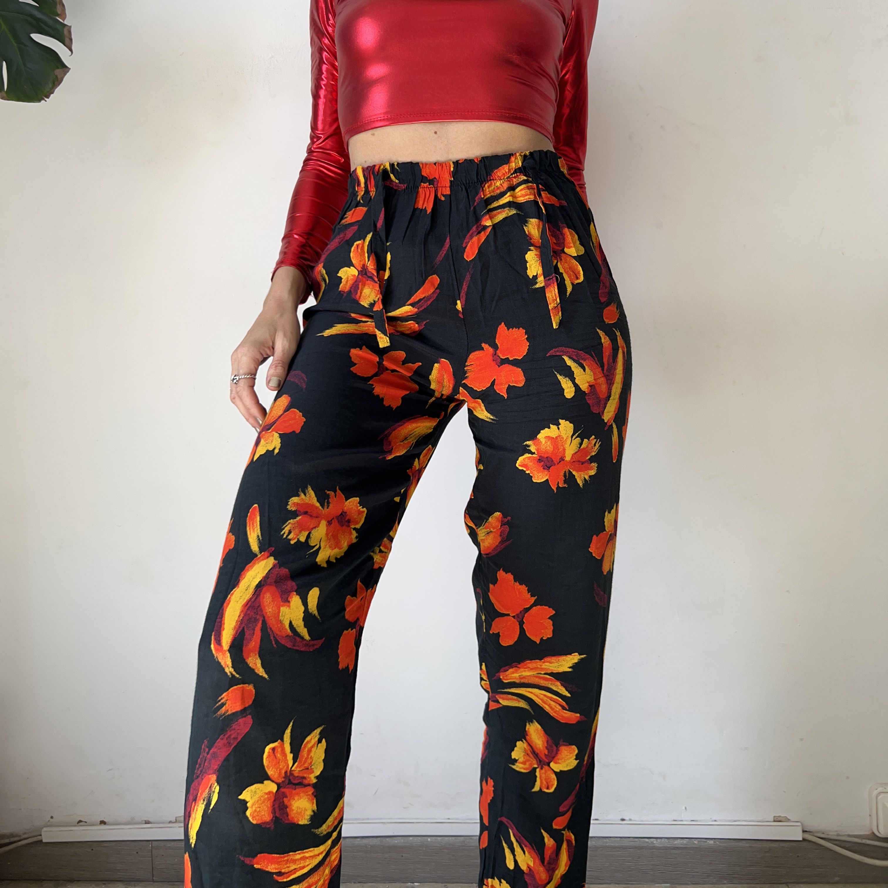 Vintage Vintage 90s High Waisted Floral Viscose Trousers Size 27" / US 4 / IT 40 - 5 Thumbnail