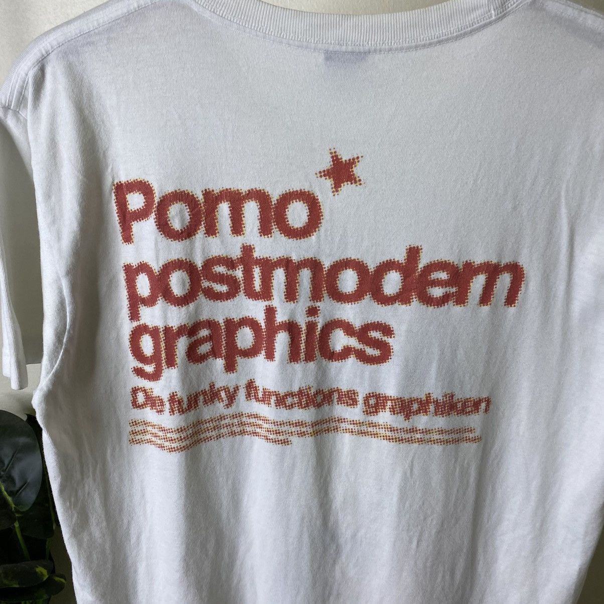 Hysteric Glamour Graniph Pomo Sexy Graphic Hyterics Glamour Style White Tee Size US L / EU 52-54 / 3 - 8 Thumbnail