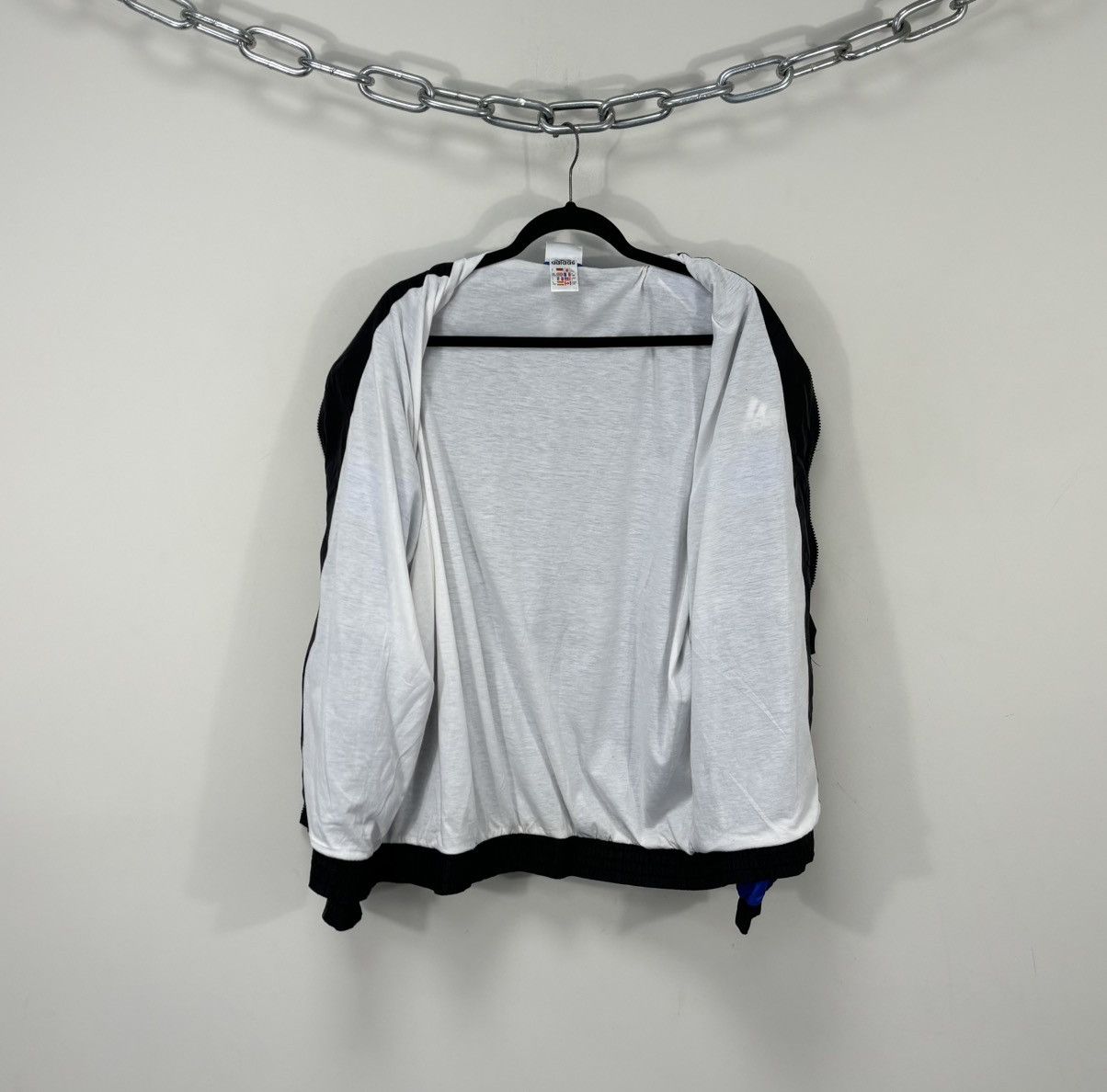 Adidas Vintage Adidas Y2K Retro Hype Full Zip Nylon Track Jacket Size US L / EU 52-54 / 3 - 2 Thumbnail