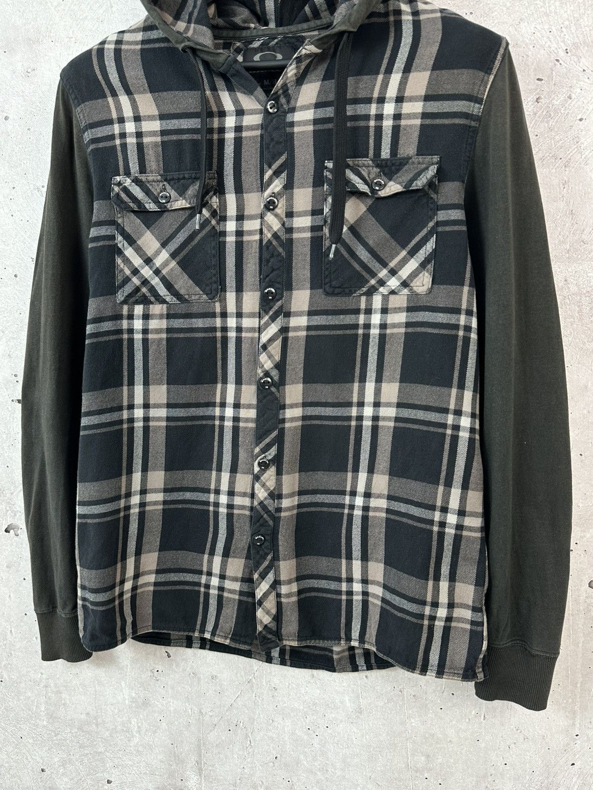 Oakley Vintage Oakley Check Long Sleeve Hooded Flannel Shirt Size US M / EU 48-50 / 2 - 3 Thumbnail