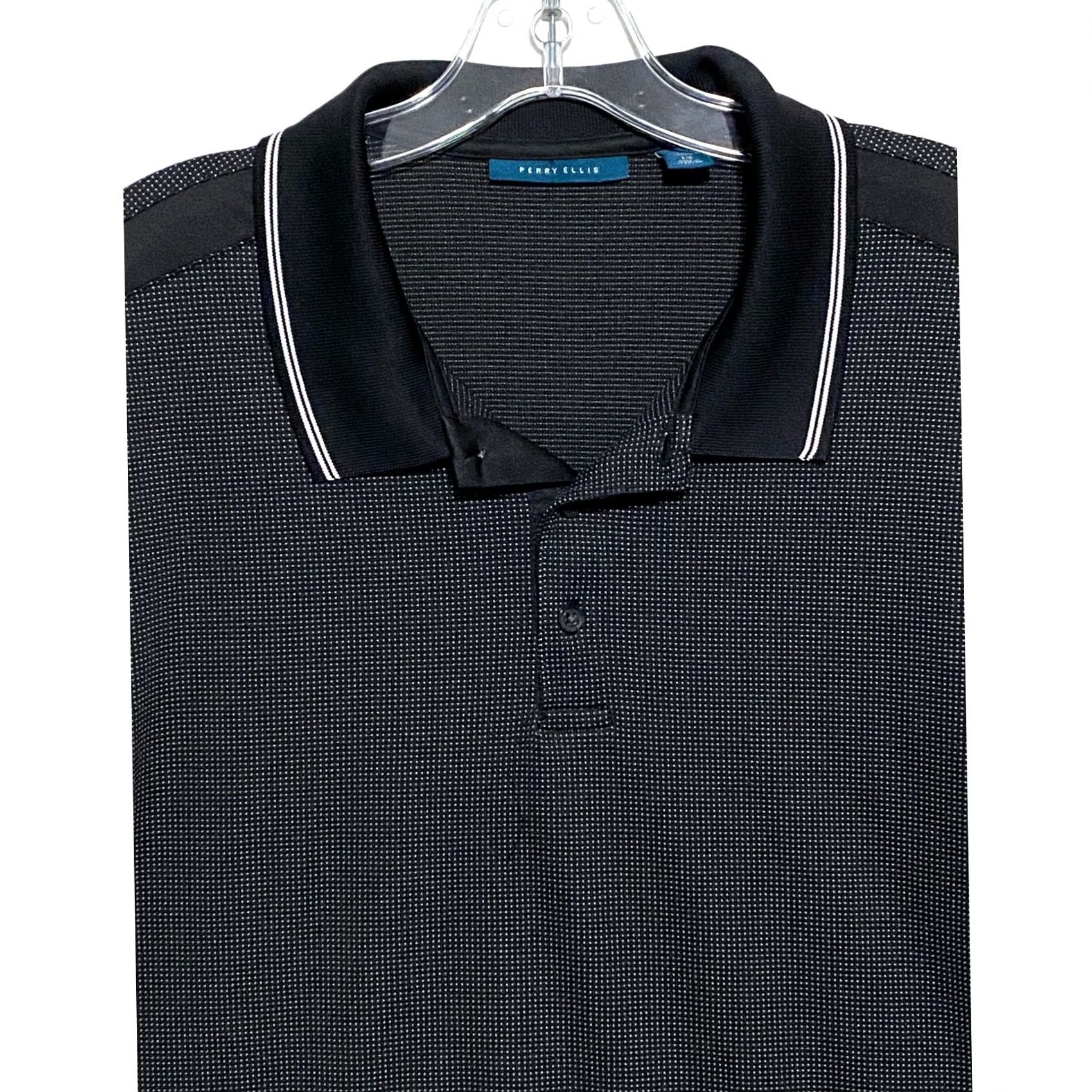 Perry Ellis Perry Ellis Polo Shirt Polka Dot Black Mens L Golf Casual Preppy Shirt Polo Short Sleeve 44in Chest Pullover Buttonless Size US L / EU 52-54 / 3 - 3 Thumbnail