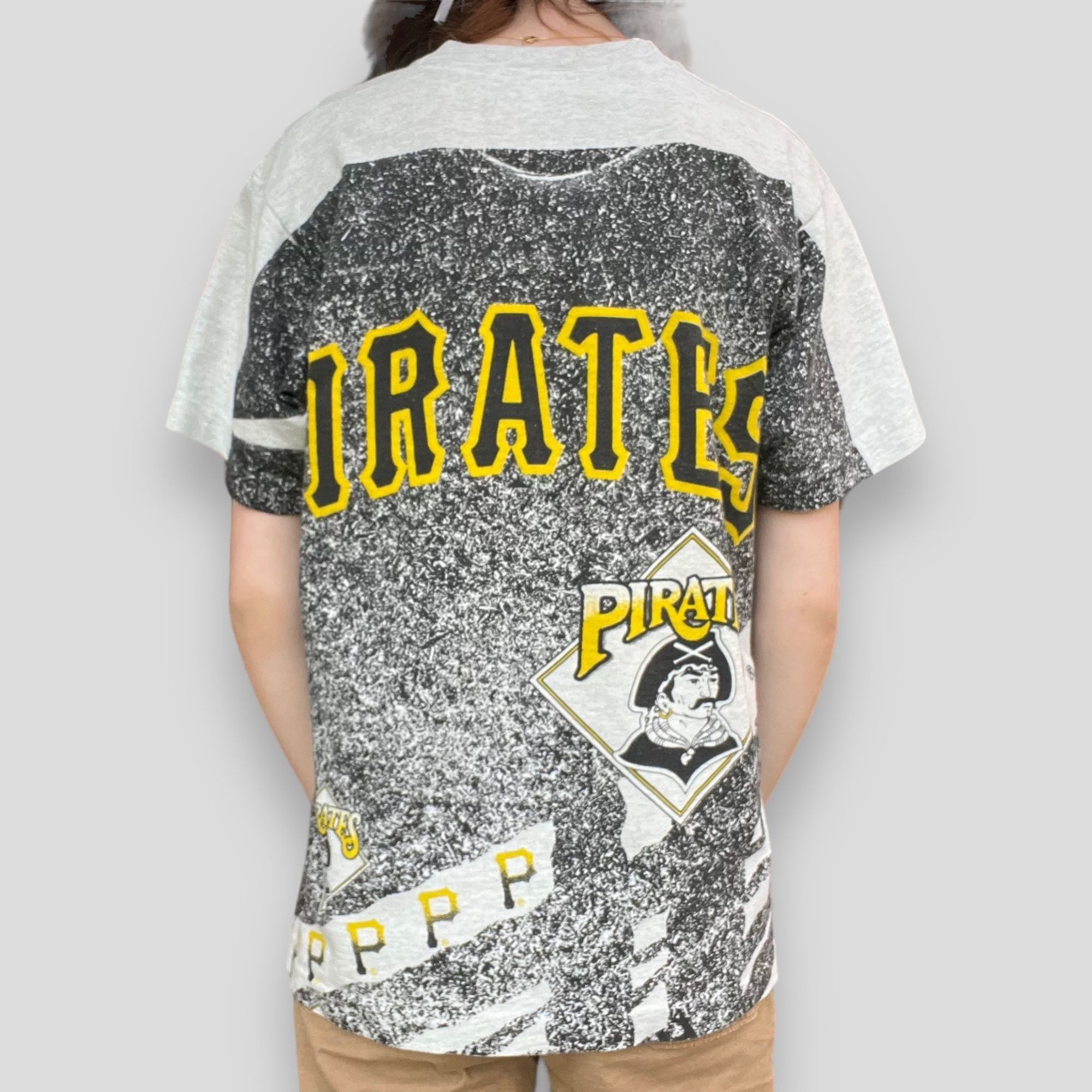 MLB × Vintage Vintage Pittsburgh Pirates AOP All Over Print Tee Size US M / EU 48-50 / 2 - 2 Thumbnail