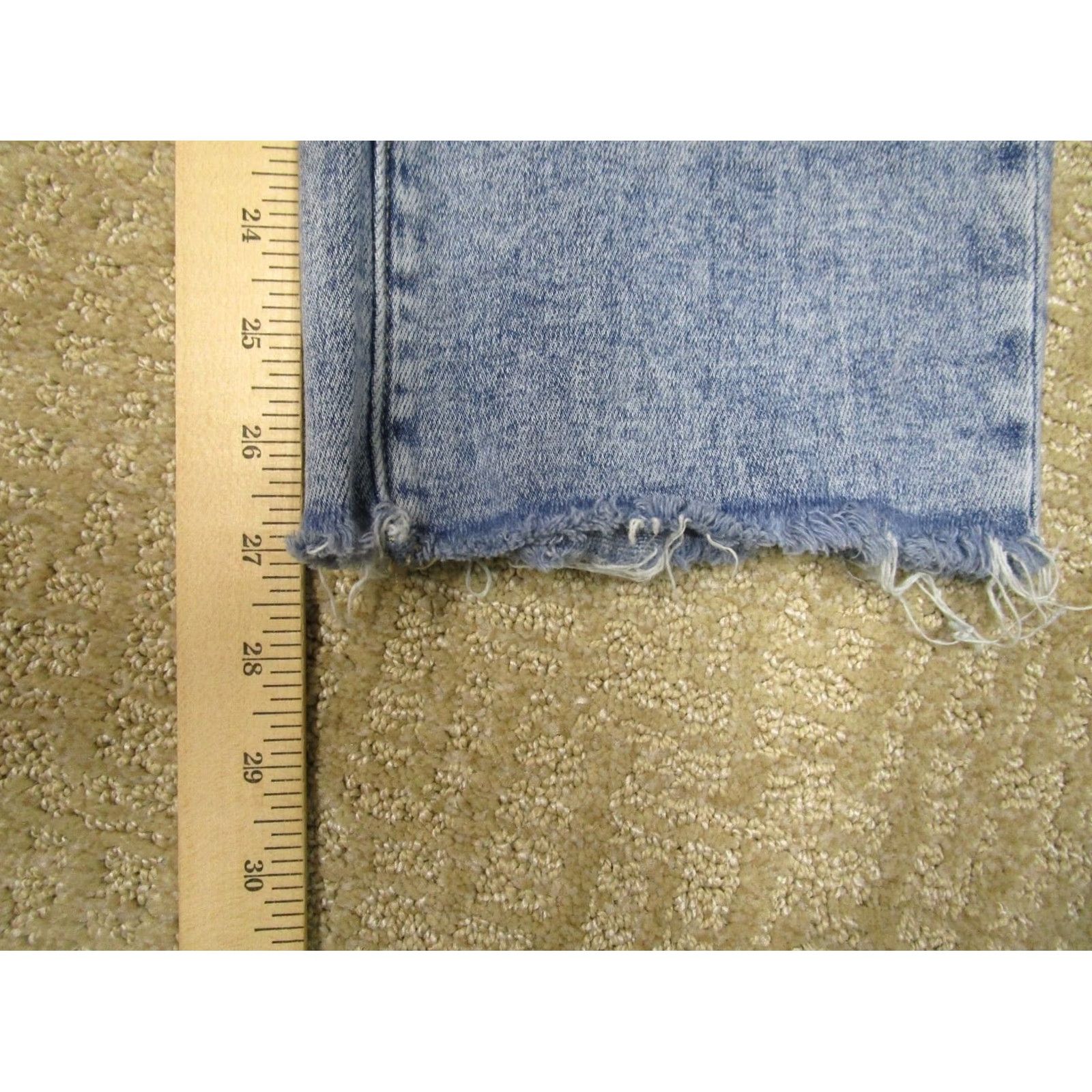 Vintage BKE Jeans Women 28 High Rise Slim Fit Cropped Buckle 5-Pocket Denim Blue Distressed Logo Shoes? Size 28" / US 6 / IT 42 - 7 Thumbnail
