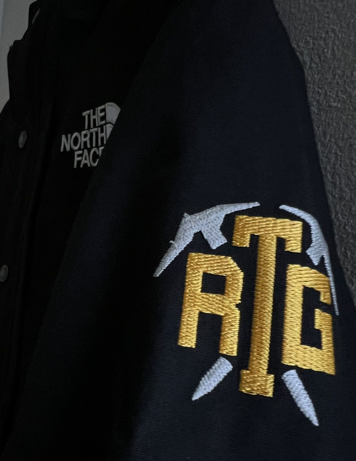 Supreme × The North Face Supreme x The North face RTG SS20 Size US M / EU 48-50 / 2 - 4 Thumbnail