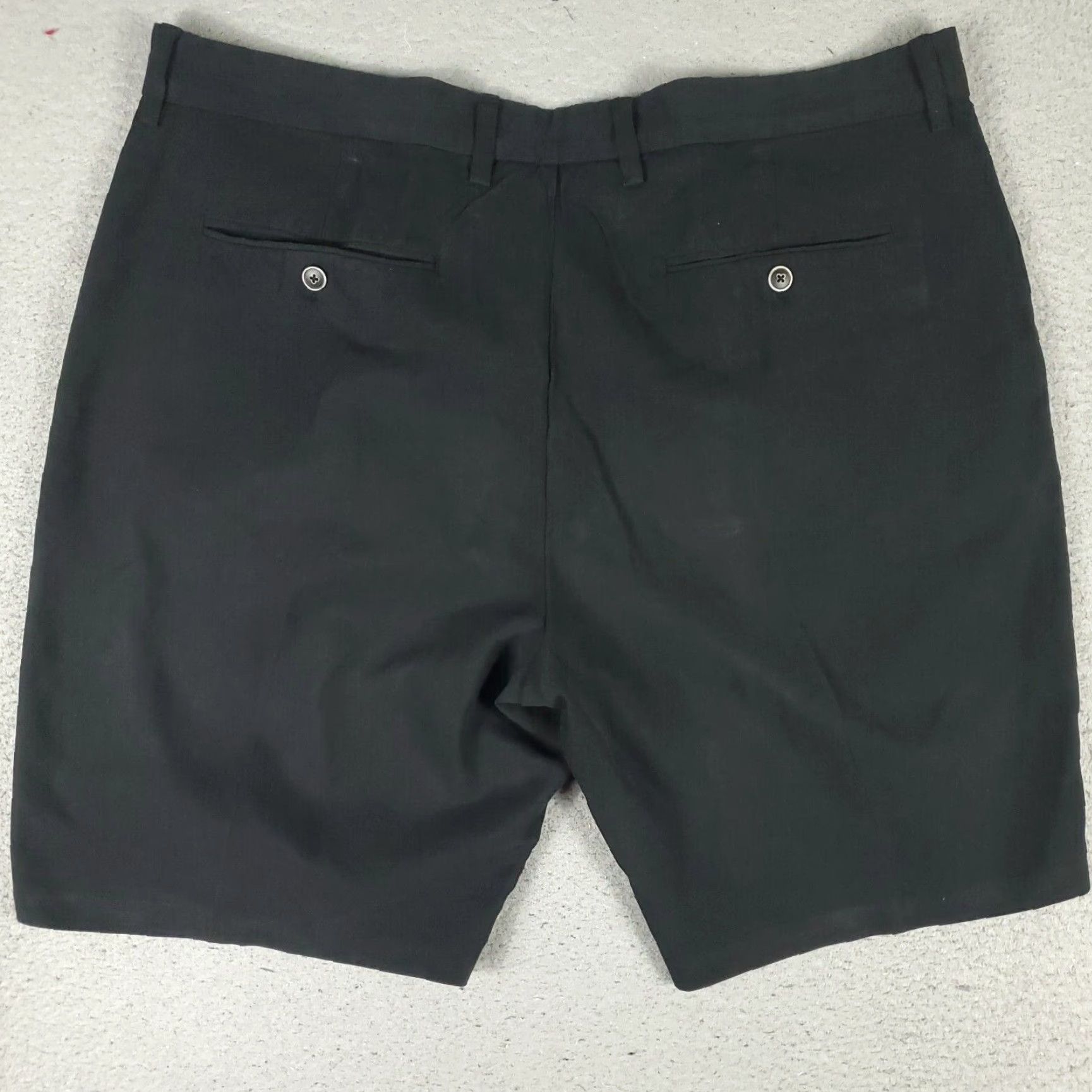 Tommy Bahama VINTAGE Tommy Bahama Shorts Mens Size 40 Flat Front Silk Black Casual Chino Size US 40 / EU 56 - 7 Thumbnail