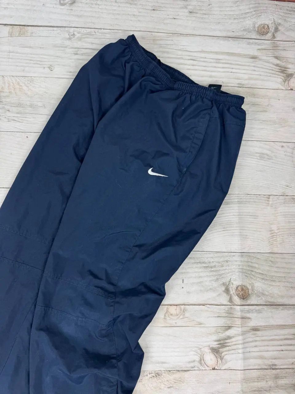 Nike Vintage Nike Track Pants 00s Swoosh Nylon Y2K Size US 34 / EU 50 - 2 Thumbnail