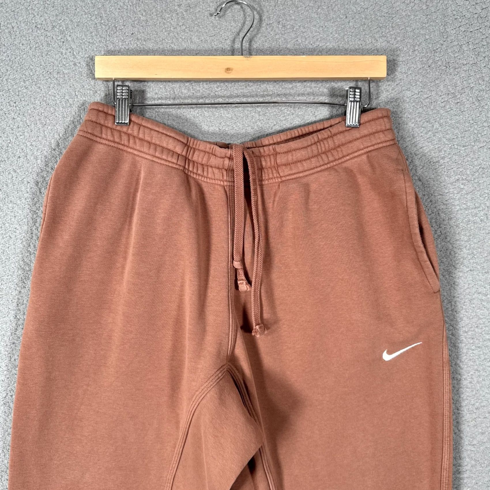 Nike Nike Sportswear Club Fleece Pants Mens XL Brown Jogger Sweatpants Swoosh Logo Size US 36 / EU 52 - 4 Thumbnail
