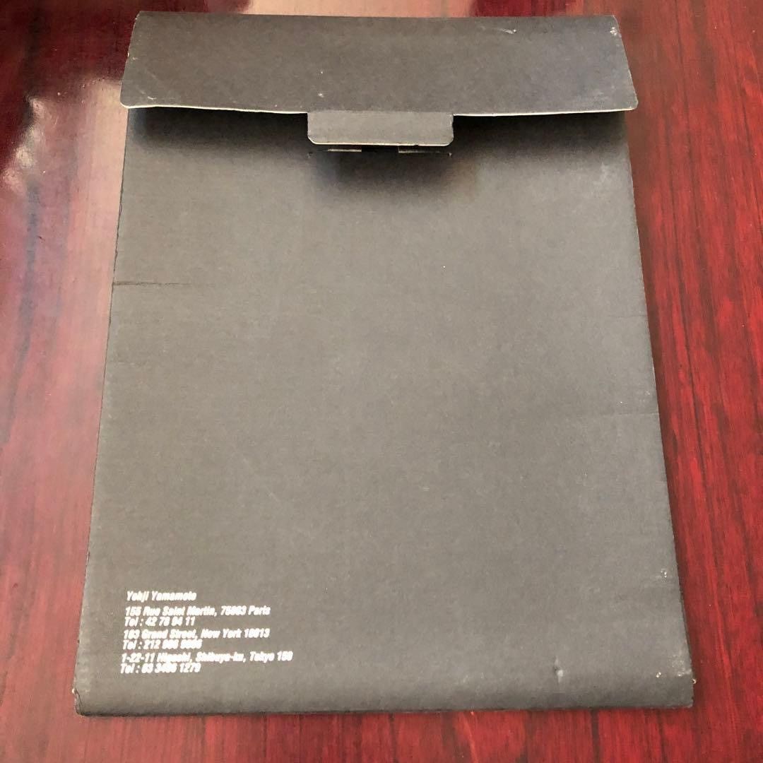 Yohji Yamamoto Yohji Yamamoto 92AW Catalogue Size ONE SIZE - 2 Thumbnail