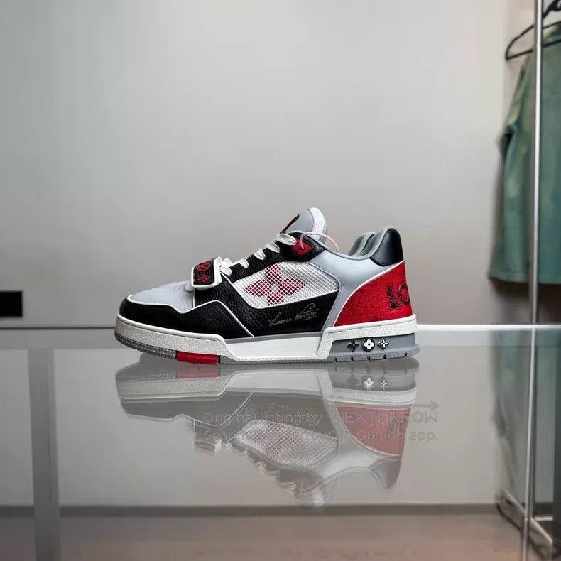 Louis Vuitton Louis Vuitton Trainer Black and Red Velcro shoes Size US 8 / EU 41 - 3 Thumbnail