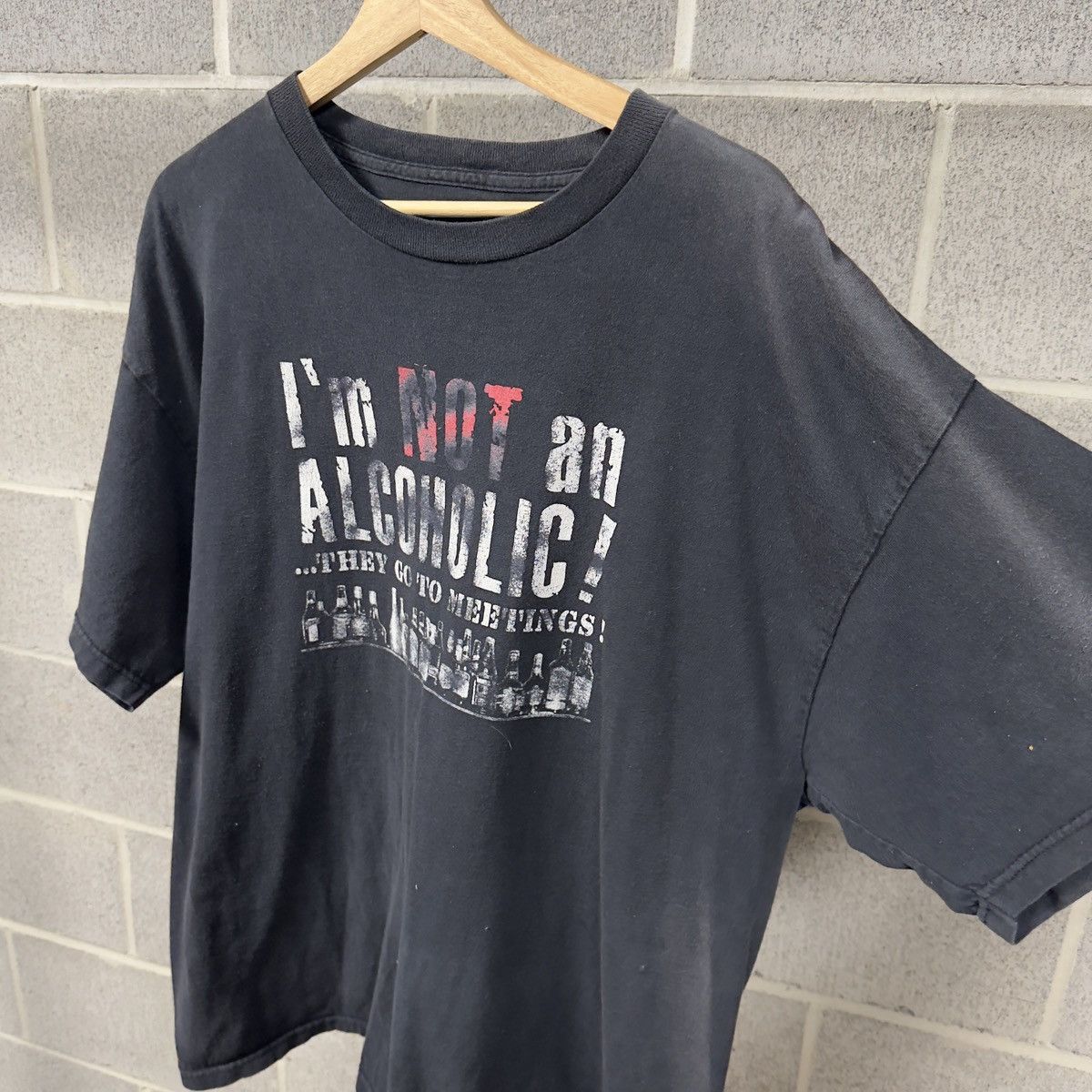 Vintage I’m Not An Alcoholic Drunk Tee Faded Thrashed ERD Grunge Size US XL / EU 56 / 4 - 4 Thumbnail