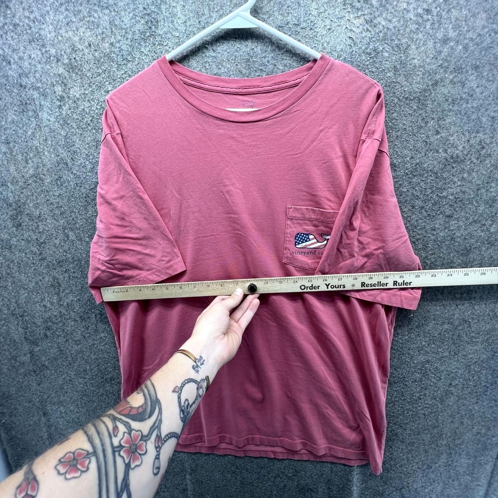 Vineyard Vines Vineyard Vines Shirt Mens L Pink American Flag Whale Pocket Tee Tagless Crew Neck Short Sleeve T-Shirt Size US L / EU 52-54 / 3 - 2 Thumbnail
