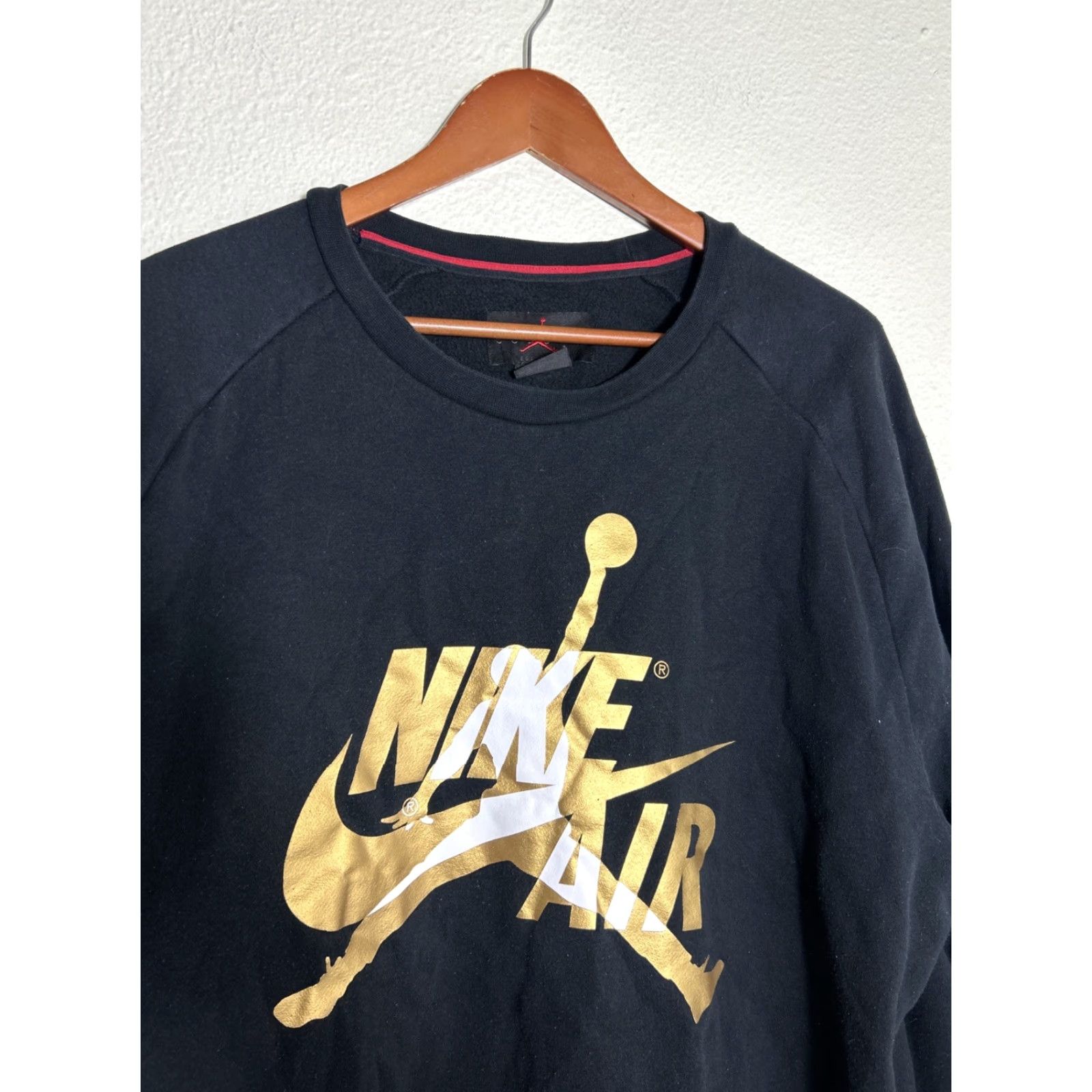 Nike Nike Sweatshirt Men's 2XL Crewneck Jumpman Jordan Air Classic Black/Gold Logo Graphic Print Pullover Regular Fit Size US XXL / EU 58 / 5 - 3 Thumbnail