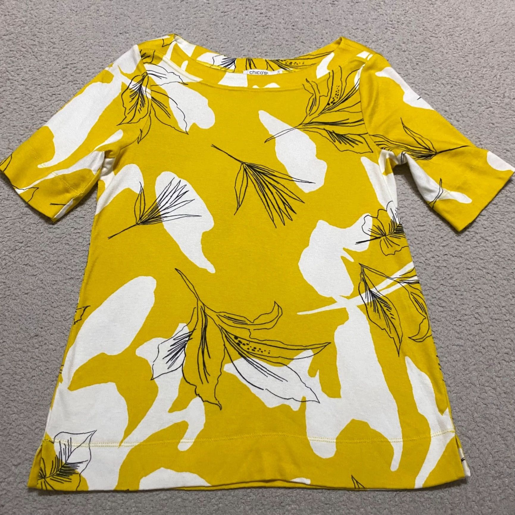 Vintage Chico's Womens Small Shirt Yellow Floral Boat Neck Short Sleeve Pima Cotton Top Size S / US 4 / IT 40 - 2 Thumbnail
