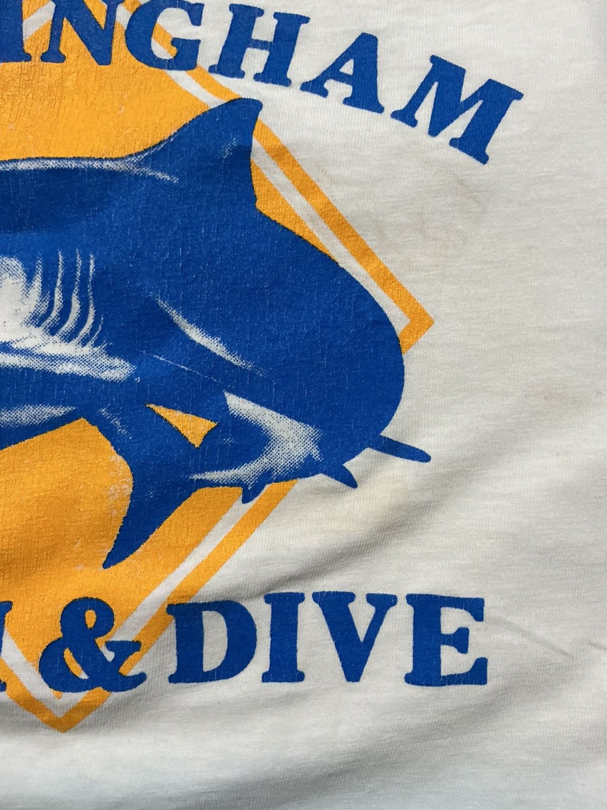 Vintage Vintage Hanes Beefy T Birmingham Shark Single Stitch T-Shirt Size US L / EU 52-54 / 3 - 20 Thumbnail