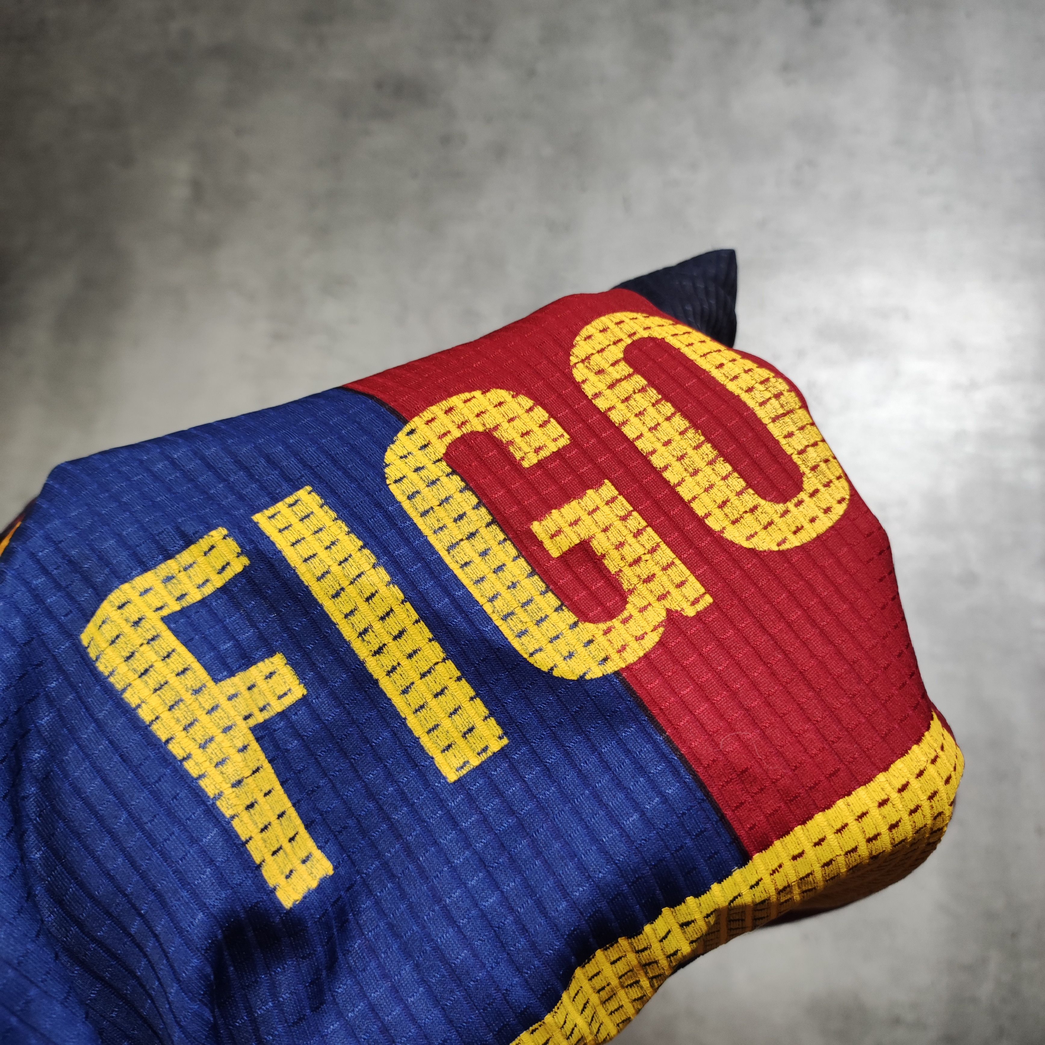 Vintage RARE FC Barcelona 1999 #7 Figo Rogers Offcial Football Kit Size US L / EU 52-54 / 3 - 10 Thumbnail