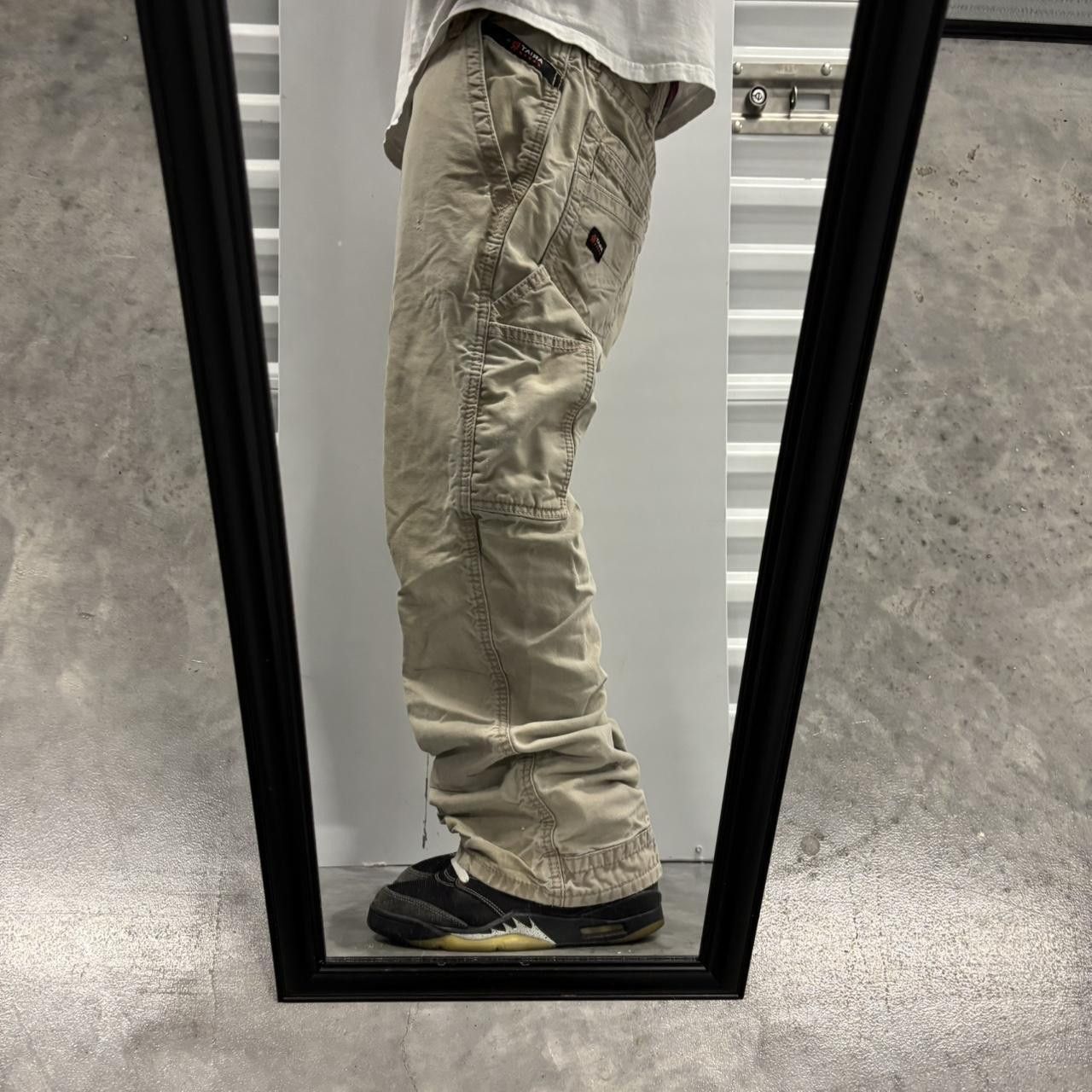 Japanese Brand × Vintage Crazy Vintage Y2K/2000s Khaki Tan Streetwear Workwear Carpenter Pants! Size US 34 / EU 50 - 2 Thumbnail