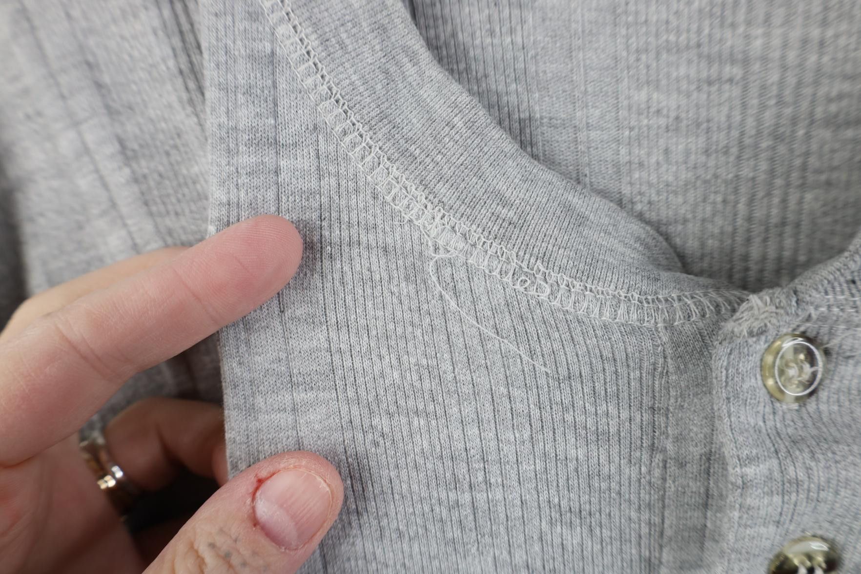 Vintage Vintage 90s Streetwear Ribbed Knit Henley T-Shirt Gray Size US M / EU 48-50 / 2 - 4 Thumbnail