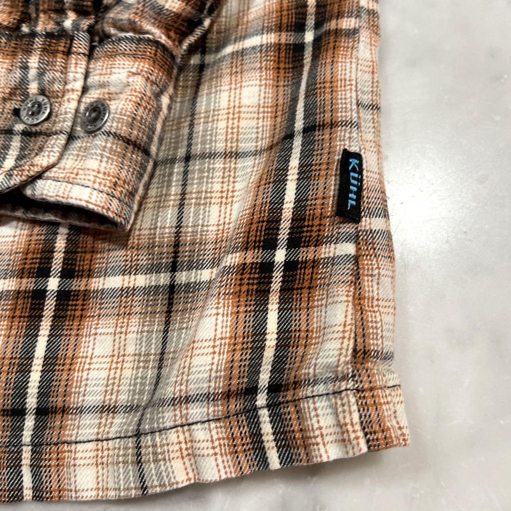 Vintage Kuhl Shirt Mens M Plaid Cotton Tencel Flannel Outdoor Browns Black Button-Up Casual Lightweight Pockets Size US M / EU 48-50 / 2 - 3 Thumbnail