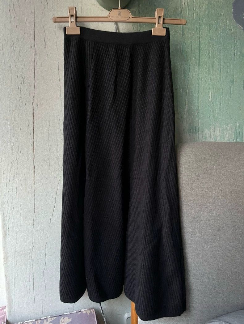 Loro Piana LORO PIANA Cashmere skirt, black Size 25" / US 0 / IT 36 - 2 Thumbnail