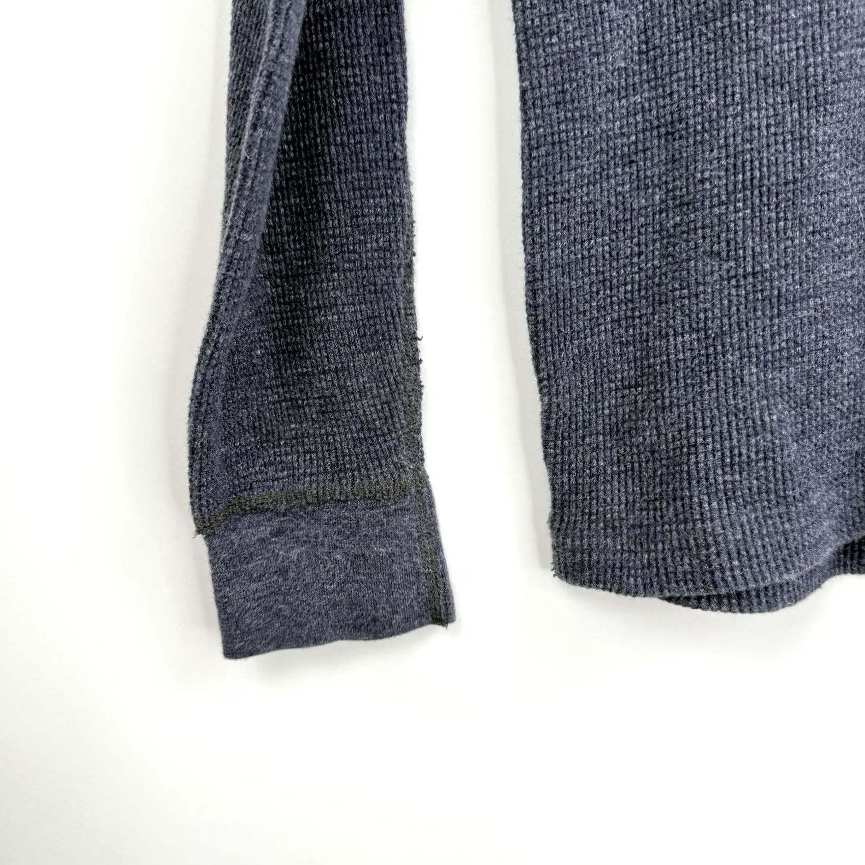 Wallace & Barnes VINTAGE Wallace Barnes Henley Thermal Shirt Mens S Navy Blue All Cotton Knit 90s Retro City Hipster Outdoor Thermal Shirt Mens XS-? Size US S / EU 44-46 / 1 - 4 Thumbnail
