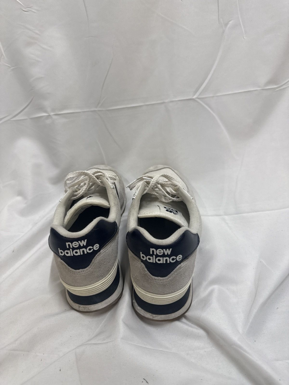 New Balance New Balance 574 White/Navy – Size 11.5 Size US 11.5 / EU 44-45 - 6 Thumbnail