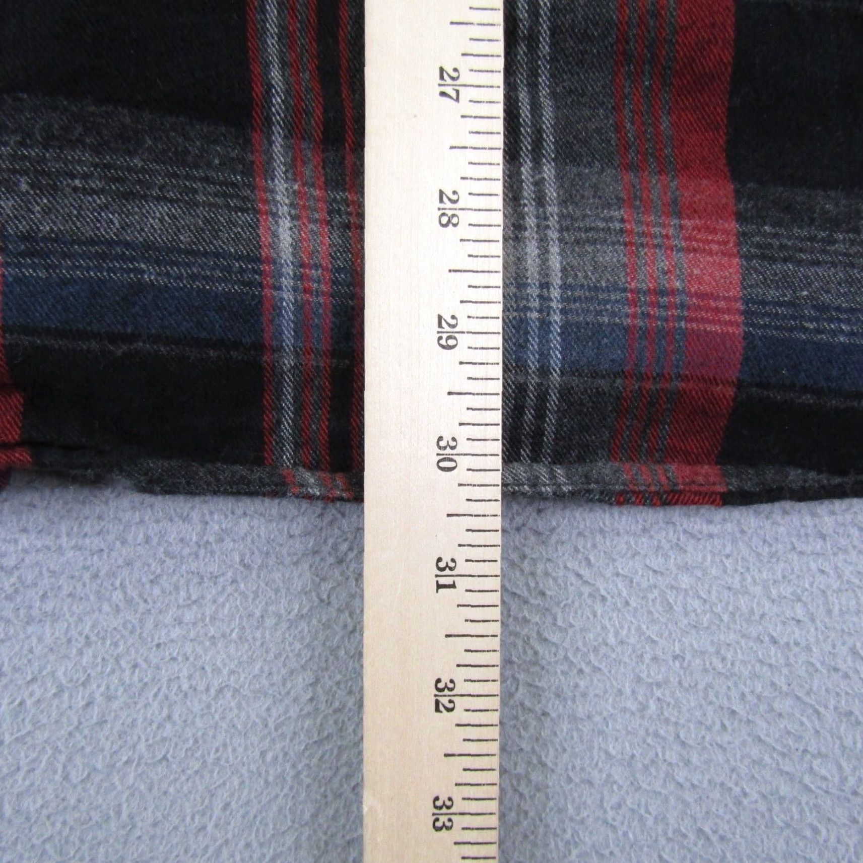 Vintage DULUTH Men's Large Red Black Gray Plaid Flannel Button-Up Shirt Relaxed Fit Work Outdoor Size US L / EU 52-54 / 3 - 7 Thumbnail