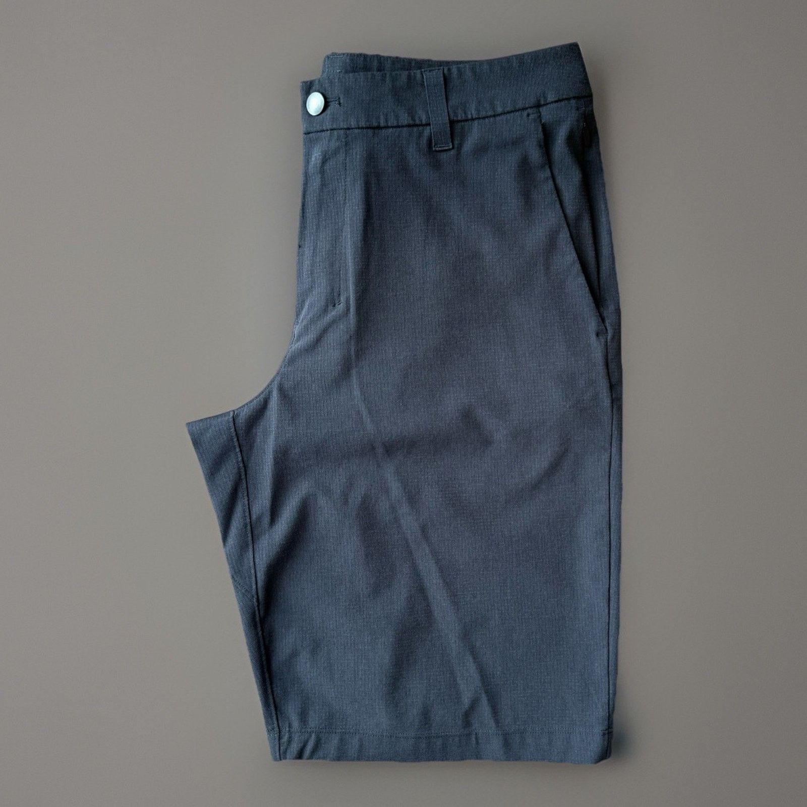 Lululemon Lululemon Commission Shorts 30 Gray Workout Athleisure Size US 30 / EU 46 - 1 Thumbnail