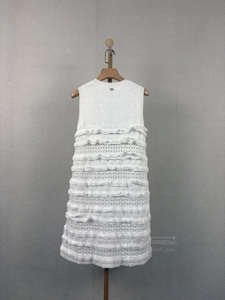 Chanel Chanel White knitted dress Size XS / US 0-2 / IT 36-38 - 2 Thumbnail