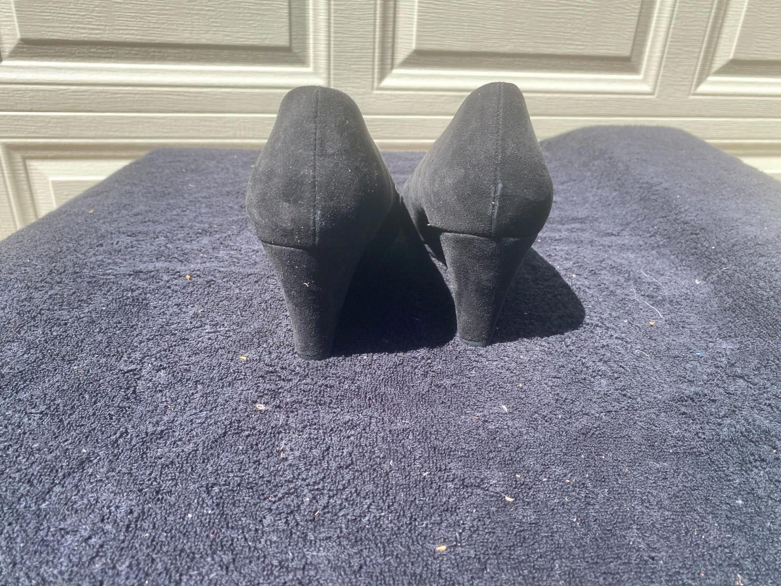 Designer A New Day Dot Black Wedge Heels SZ. 10 Suede (Faux) -(#S607) Size US 10 / IT 40 - 2 Thumbnail