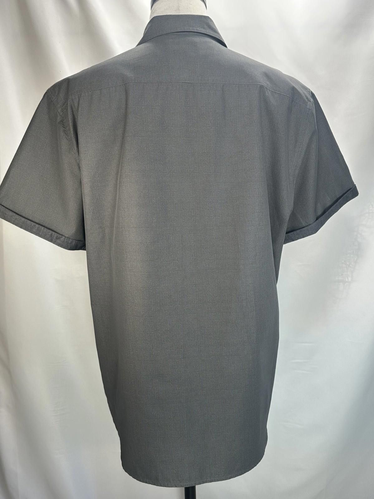 Ecko Unltd. Ecko Unlimited Short Sleeve Button Down Shirt Gray Mens XL Size US XL / EU 56 / 4 - 3 Thumbnail