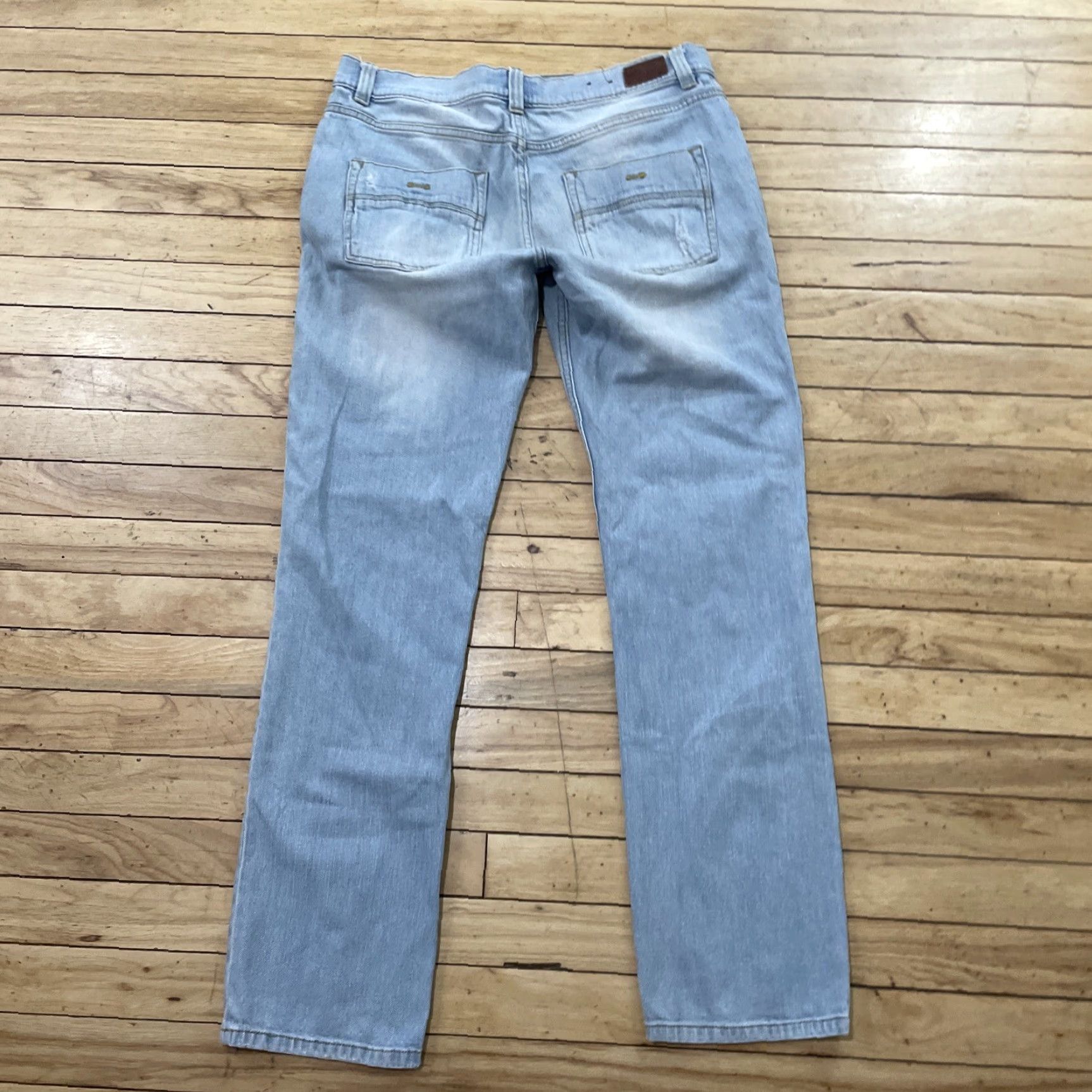 Rsq RSQ Jeans Men 32x32 London Skinny Light Blue Denim Distressed 5-Pocket 32 Inseam Slim Straight"} Size US 32 / EU 48 - 2 Thumbnail