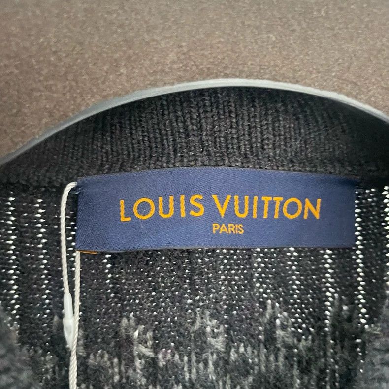 Louis Vuitton Louis Vuitton x Nigo Checkered Knit Coat - dmc Size US M / EU 48-50 / 2 - 1 Thumbnail